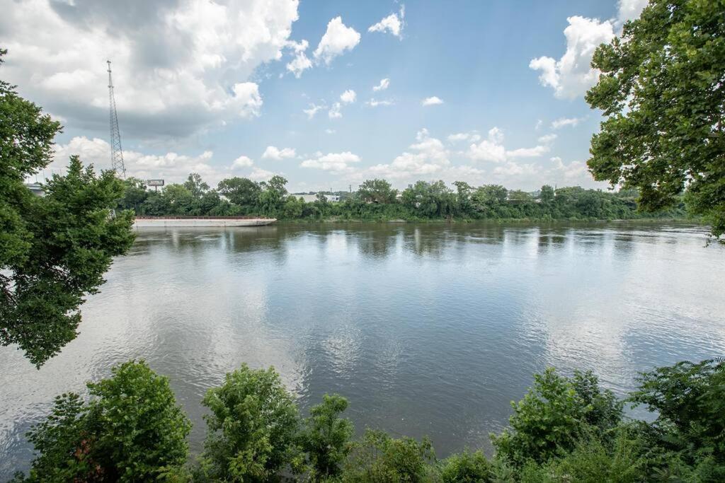 New Listing Gorgeous Downtown On The River Walk To #2 *