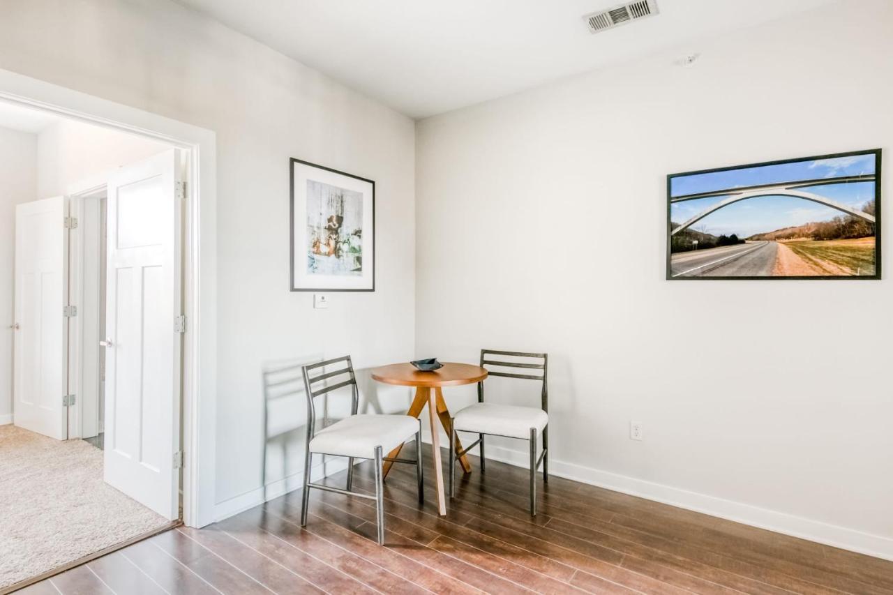 Cozysuites Musicrow Classy 1br W Free Parking 09 Apartment