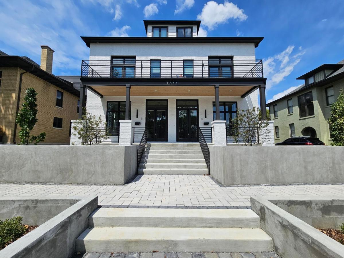 Extra Spacious 4 Bed / 4.5 Bath Music Row * Nashville