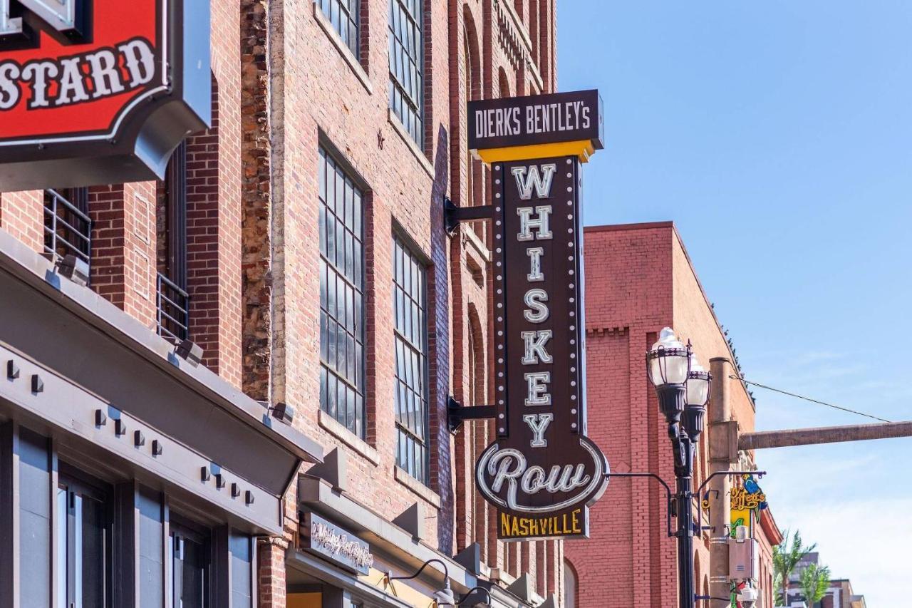 Riverfront 786 Holiday home *