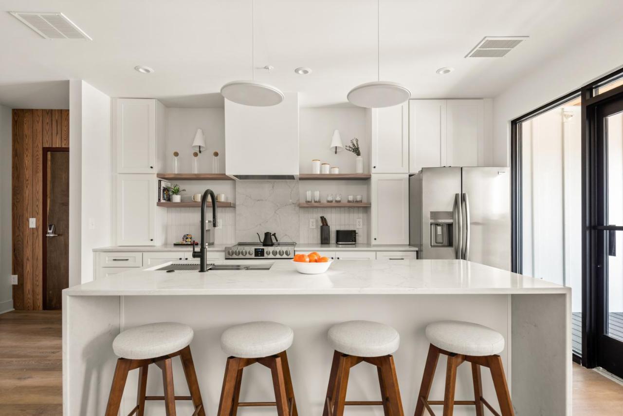 The Eighteen By Locale Nashville
