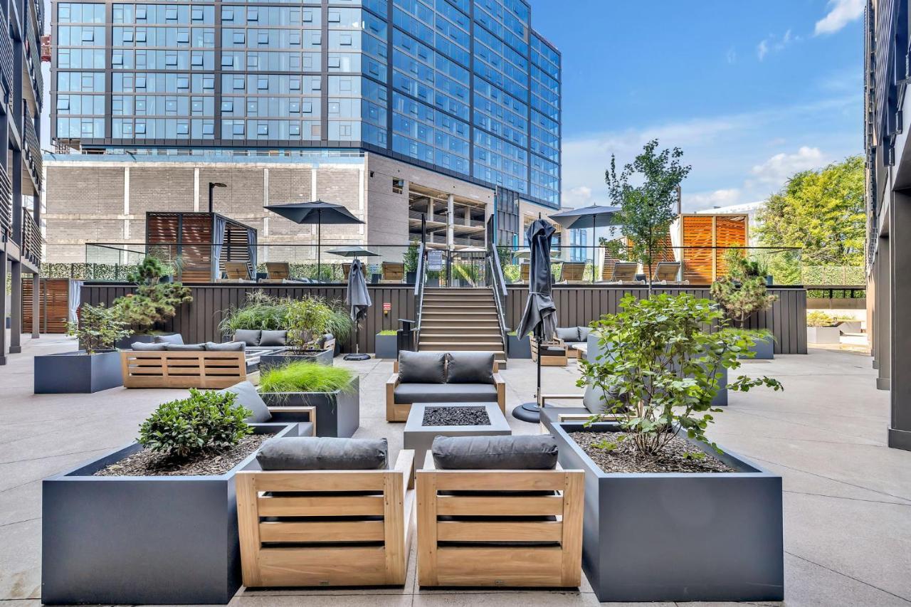 Huge Downtown Corner Unit- Pool-gym-walk 2 Broadway Aparthotel