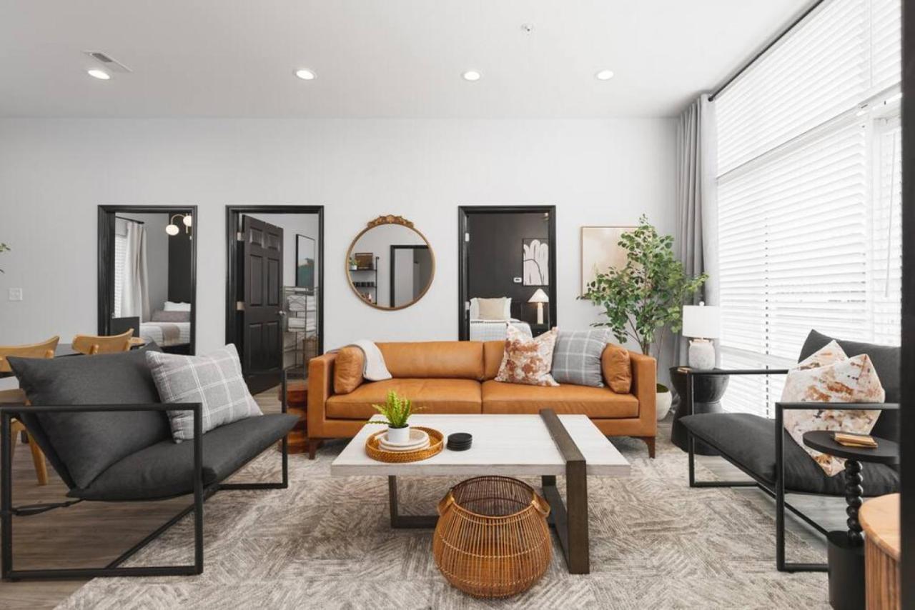 Modern Comfort Only 2 Mile To Downtown Broadway *