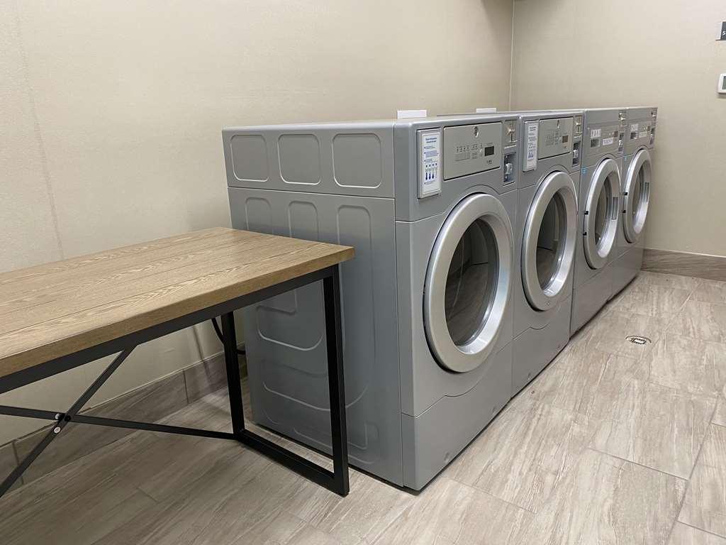 Hotel Western Executive Residency Antioch 2*