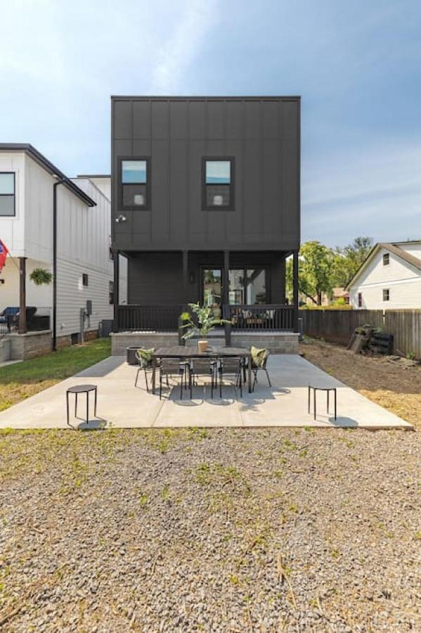 Huge Rooftop Patio At Stunning Spacious House Holiday home Nashville