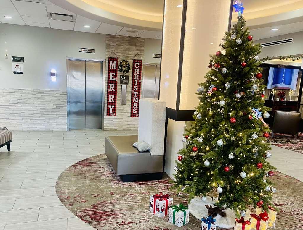 Western Downtown Music Row 3*