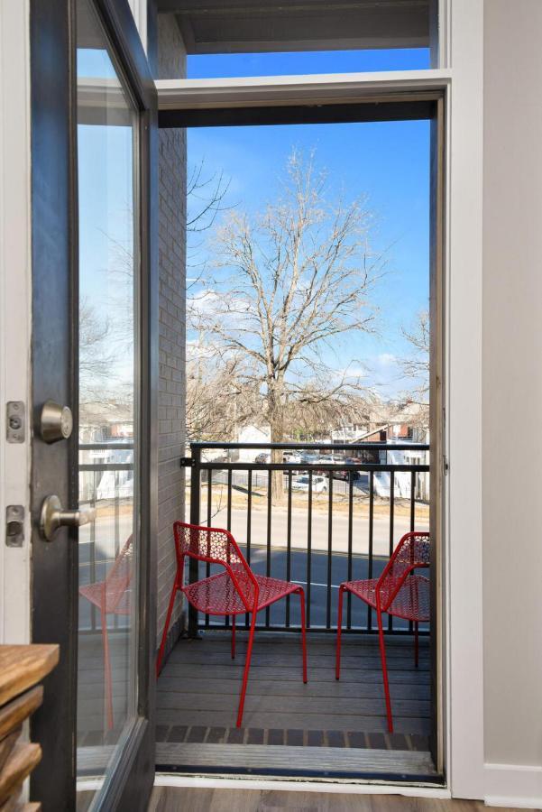 Holiday home Lovely 2 Bedroom,3 Bed Near Restaurants, Bars, Shopping And Vanderbilt, Belmont