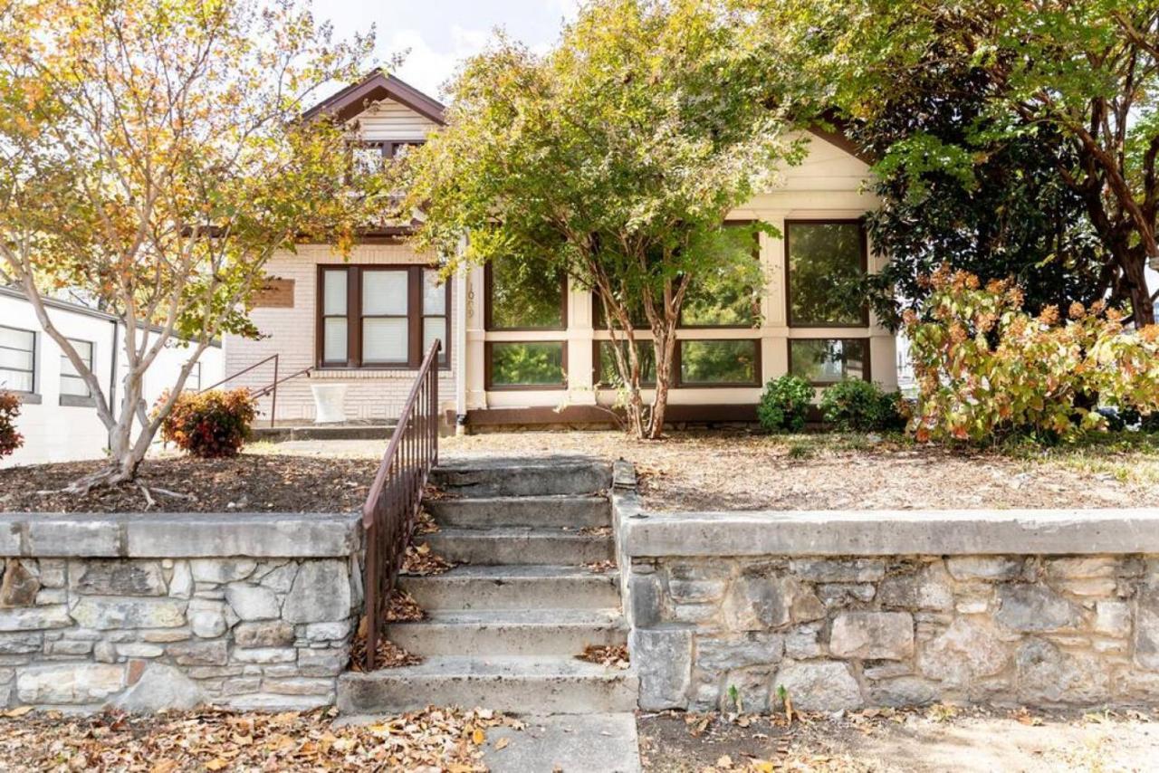 Platinum On Music Row Renovated And Near Downtown Apartment *