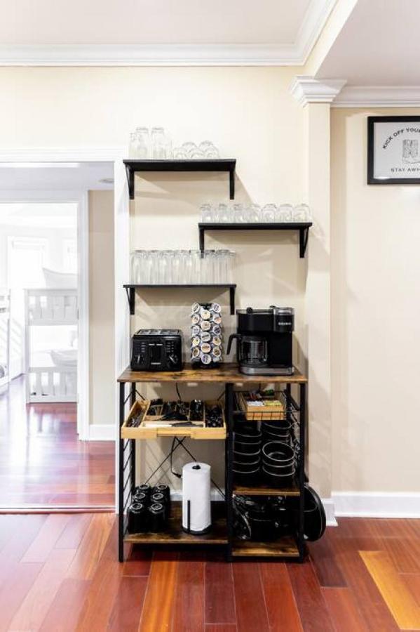 Platinum On Music Row Renovated And Near Downtown Apartment