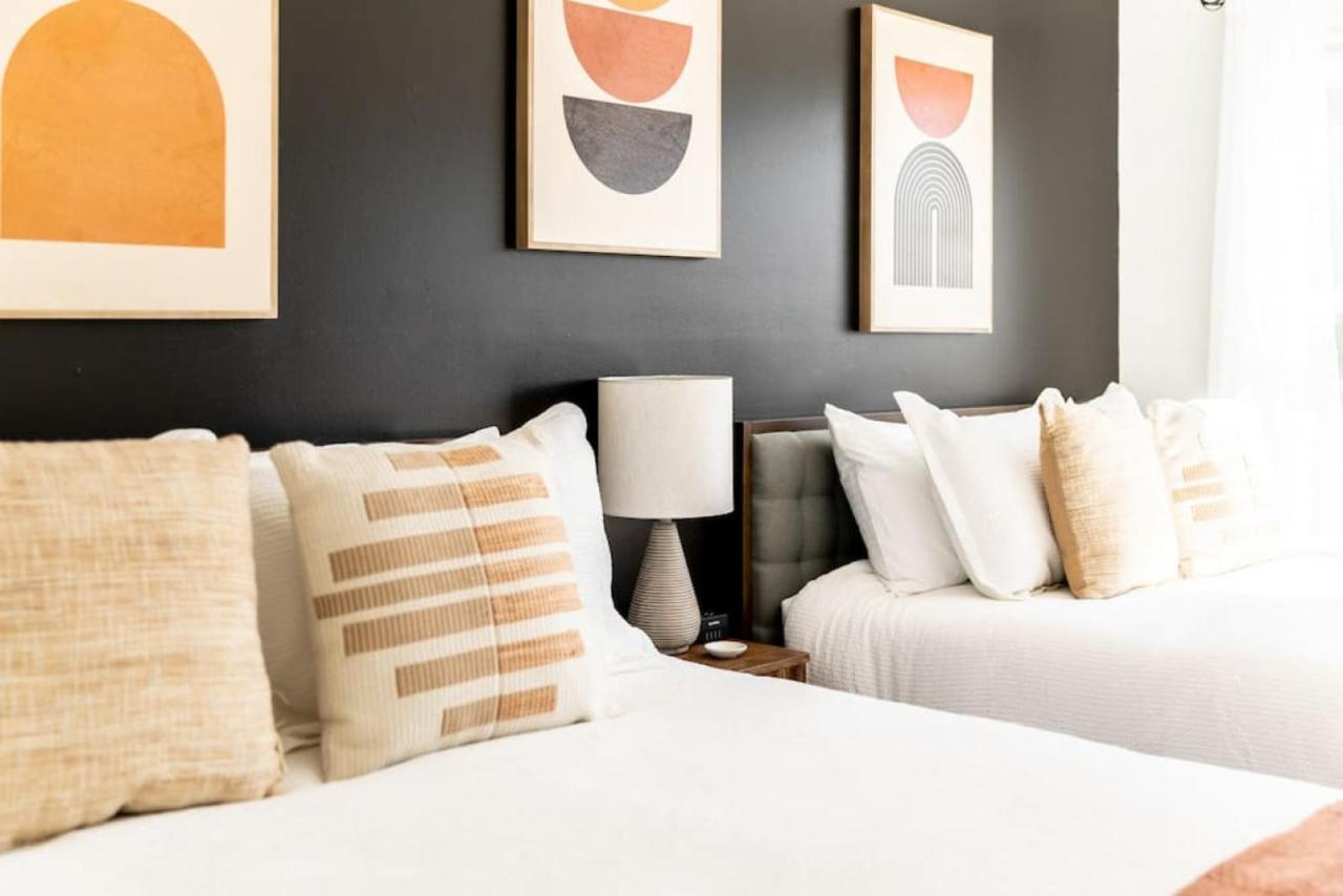 Stylish Downtown Nashville Condo With Patio & Free Parking Nashville