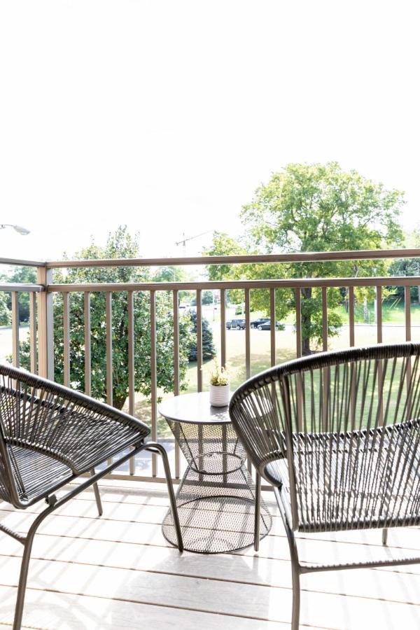 Luxury By Music Row Belmont Vanderbilt Free Parking *