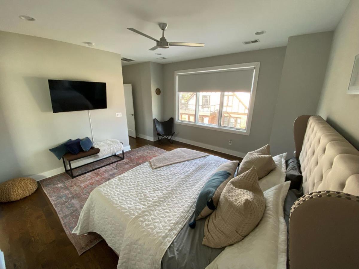 Modern Luxury With Rooftop Deck, 3 Mi To Downtown Nashville