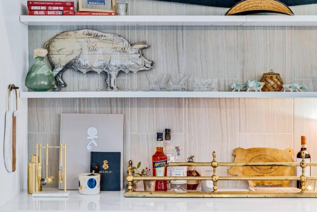 Instagrammable W/ Rooftop Deck, 3 Bdrm *