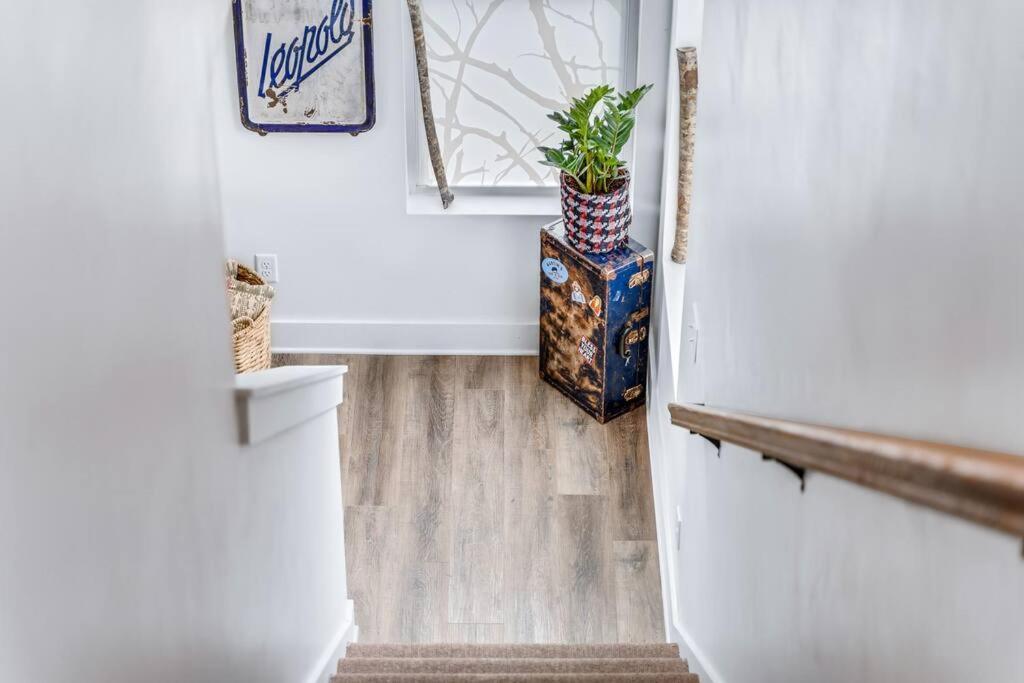 Instagrammable W/ Rooftop Deck, 3 Bdrm * Nashville