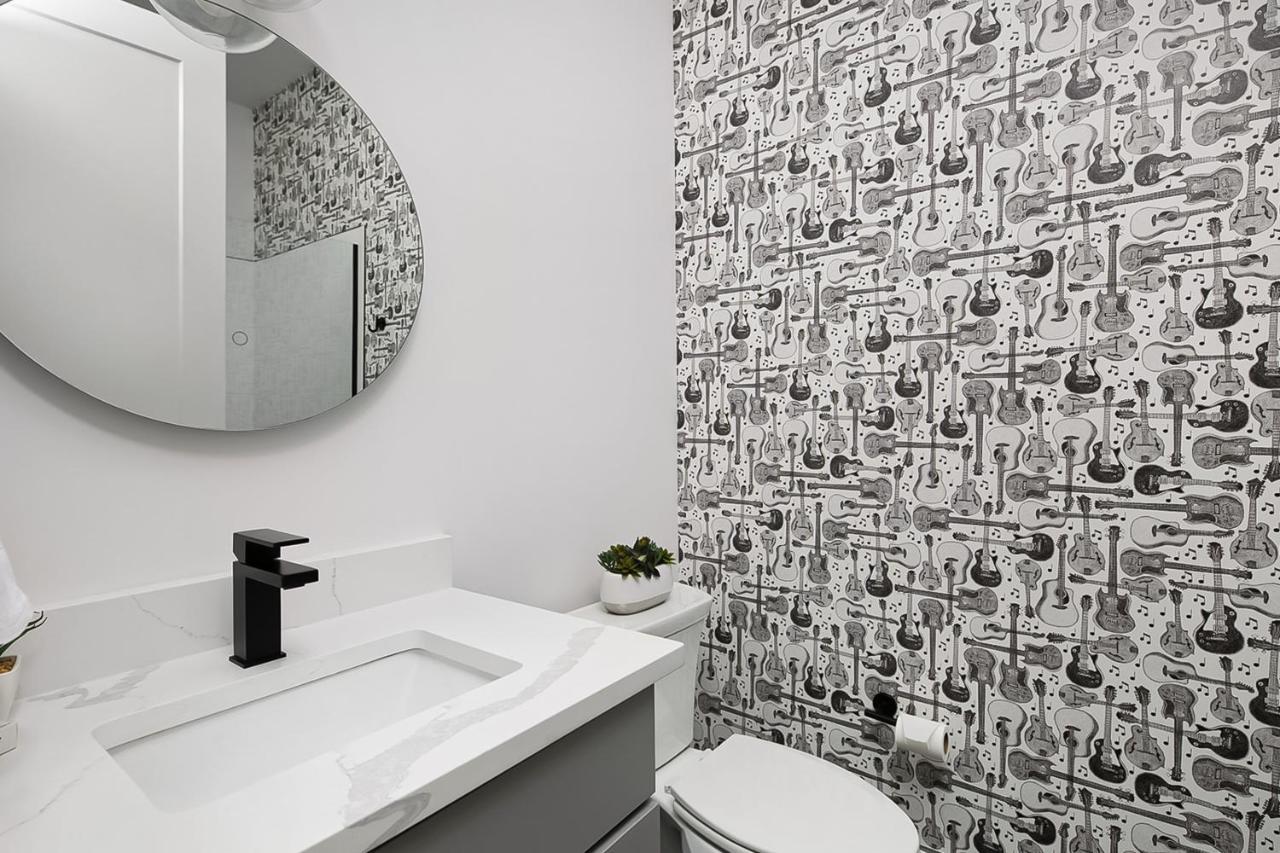 Apartment Chic On Main *