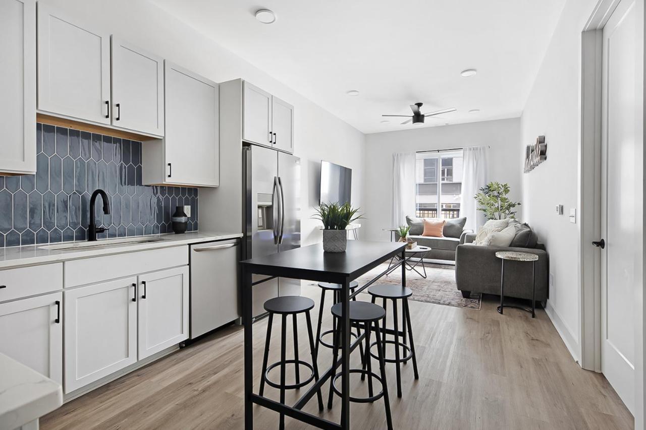 Chic On Main Apartment Nashville