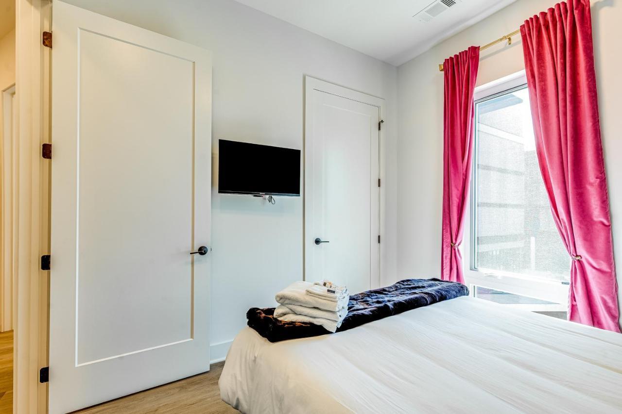 Tiger Lily Apartment Nashville