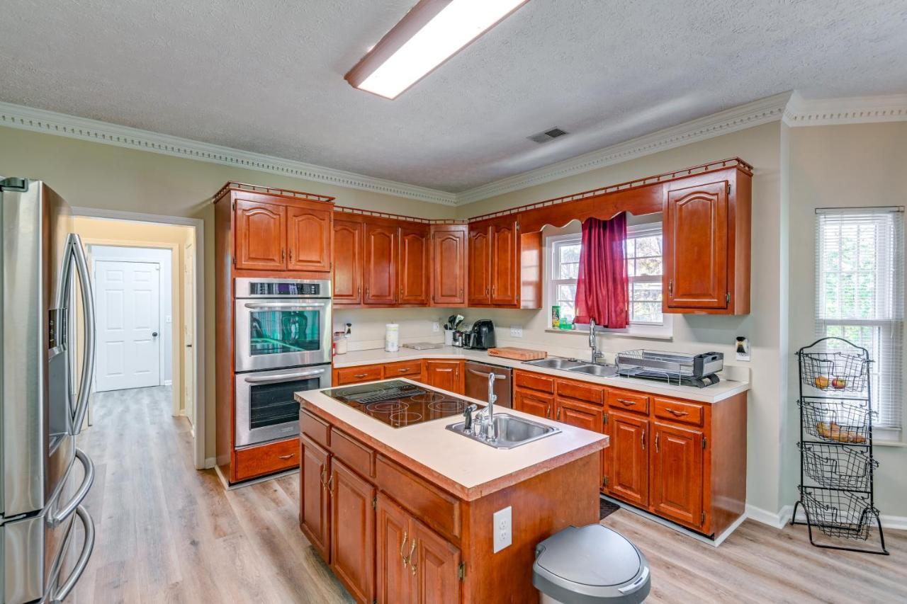 Spacious Antioch 15 Mi To Downtown Holiday home *