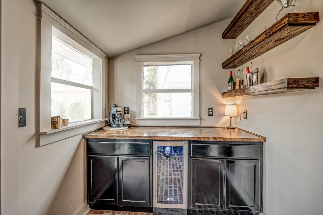 Historic Cleveland Park 4*