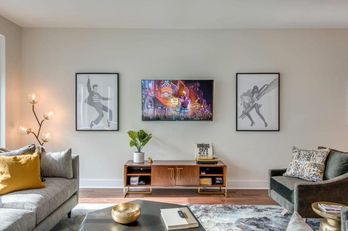 Holiday home Downtown Luxury - 10 Beds & Free Parking *