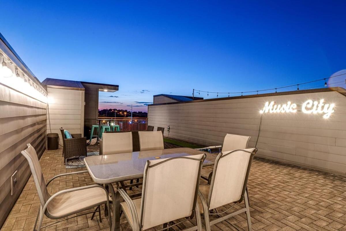 Holiday home Game And Skydeck - Book Today *
