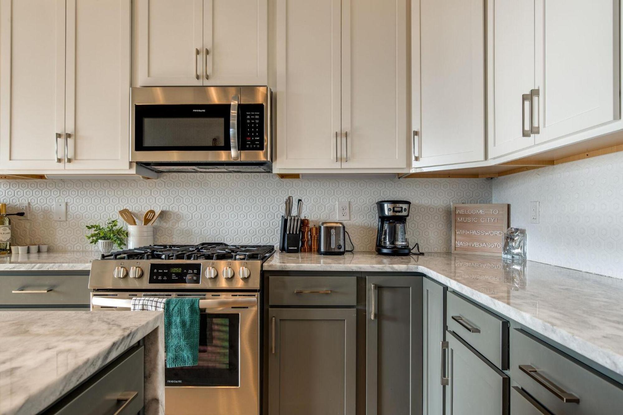 Holiday home - 970 B Youngs Ln Nashville