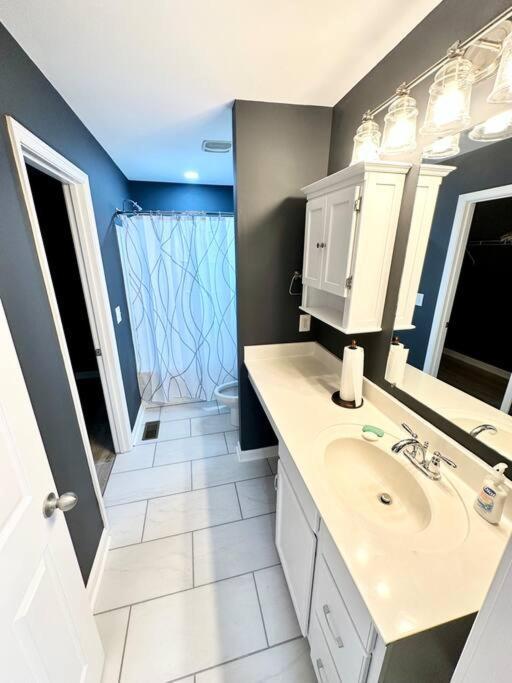 Holiday home Hidden Gem 10 Min From Downtown