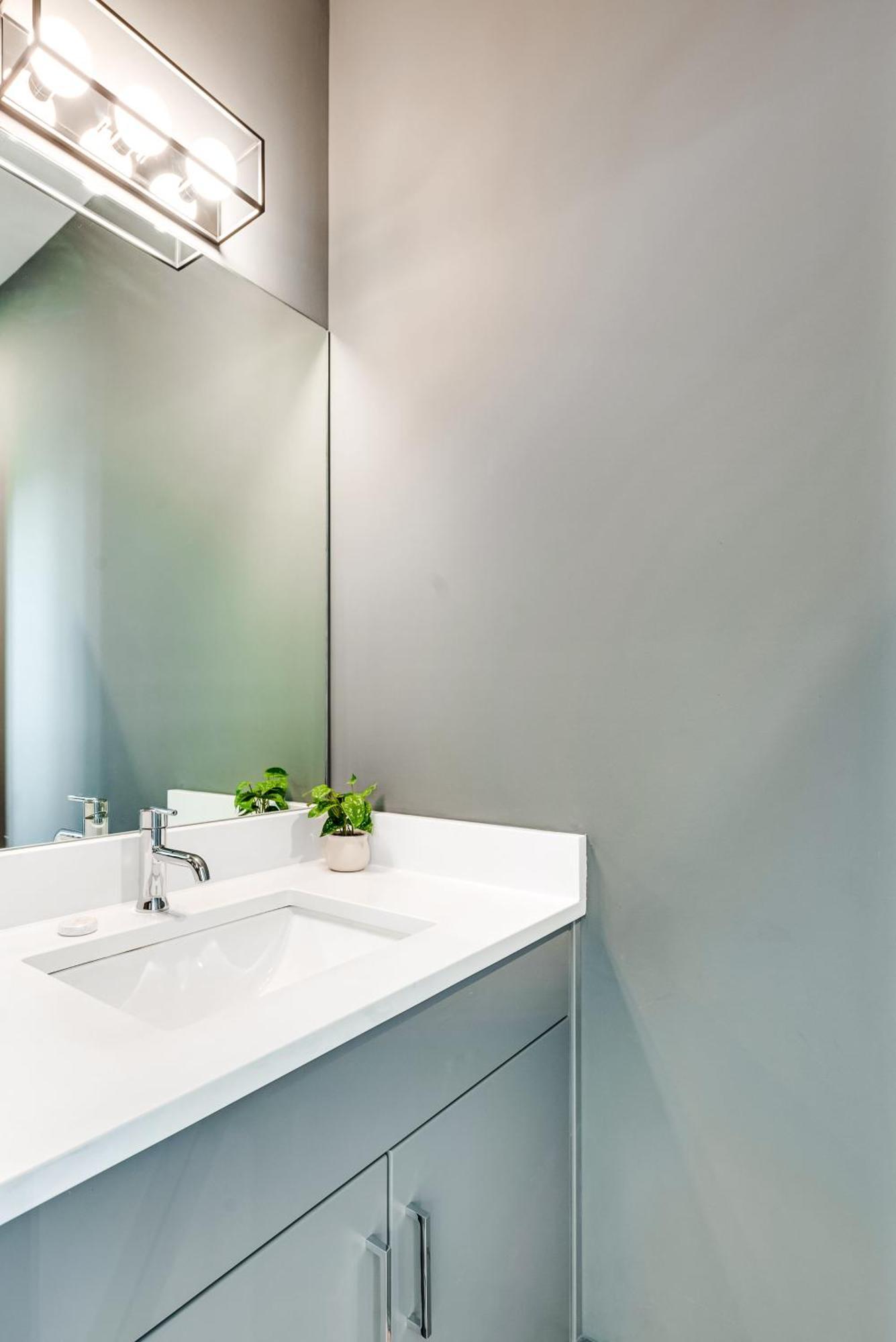 Sky High Cowgirl Luxe 4br With Rooftopdeck Karaoke *