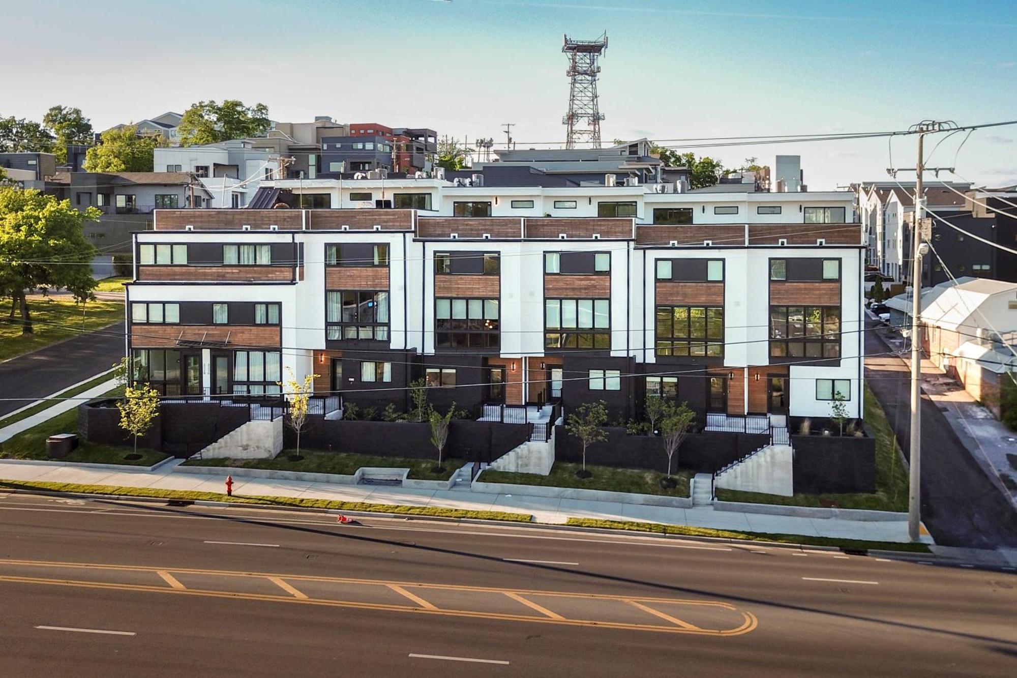 Holiday home Sky High Cowgirl Luxe 4br With Rooftopdeck Karaoke