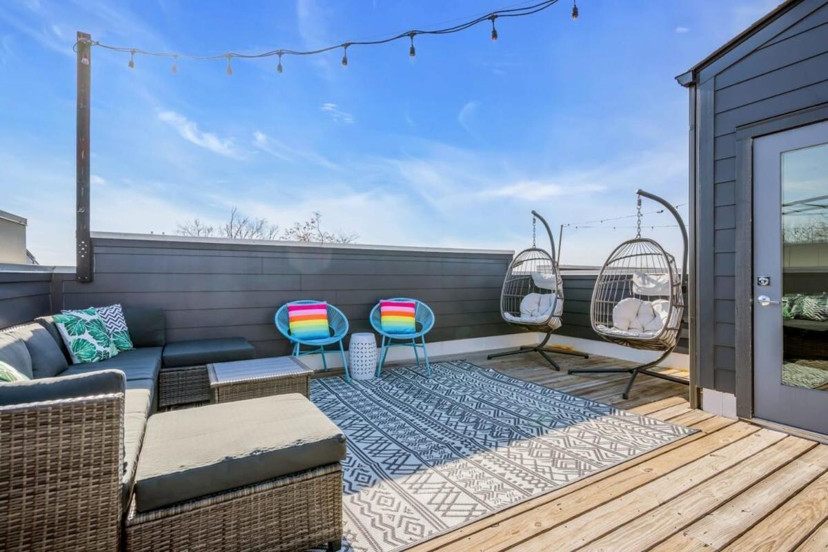 Holiday home New Pink Howdy Oasis 13 Beds Rooftop View Parking