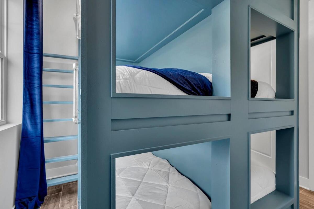 Double Lux 26beds 2 Rooftop Views Free Parking Holiday home *