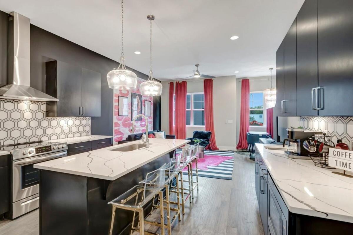 Double Lux 26beds 2 Rooftop Views Free Parking * Nashville