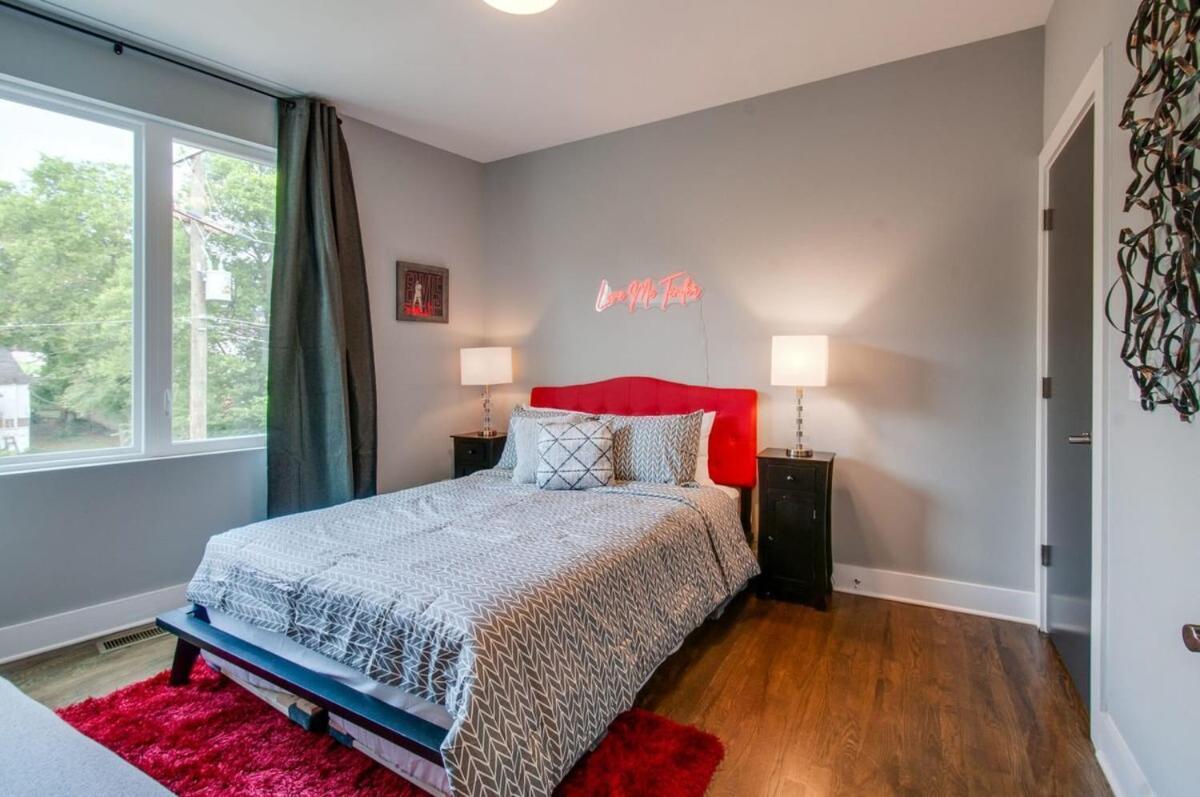 King & Queen 2 Homes - 24 Beds Views *