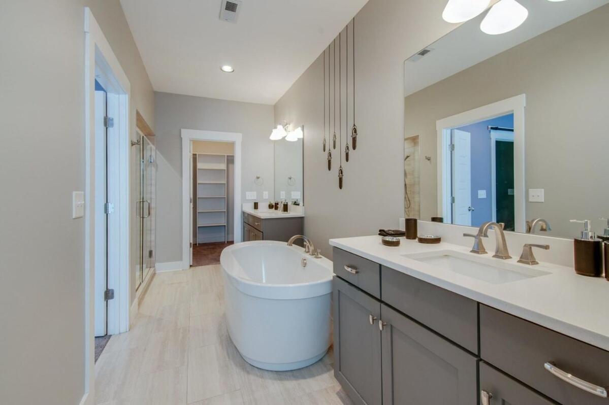 Close To The Gulch - Book Today Holiday home Nashville