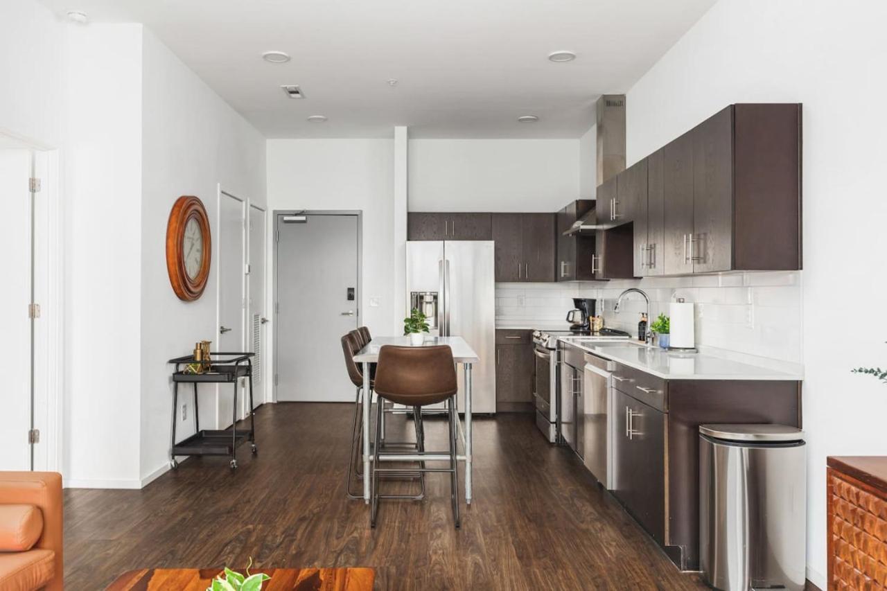 Modern Gulch Getaway With Pool, Parking, And Patio *