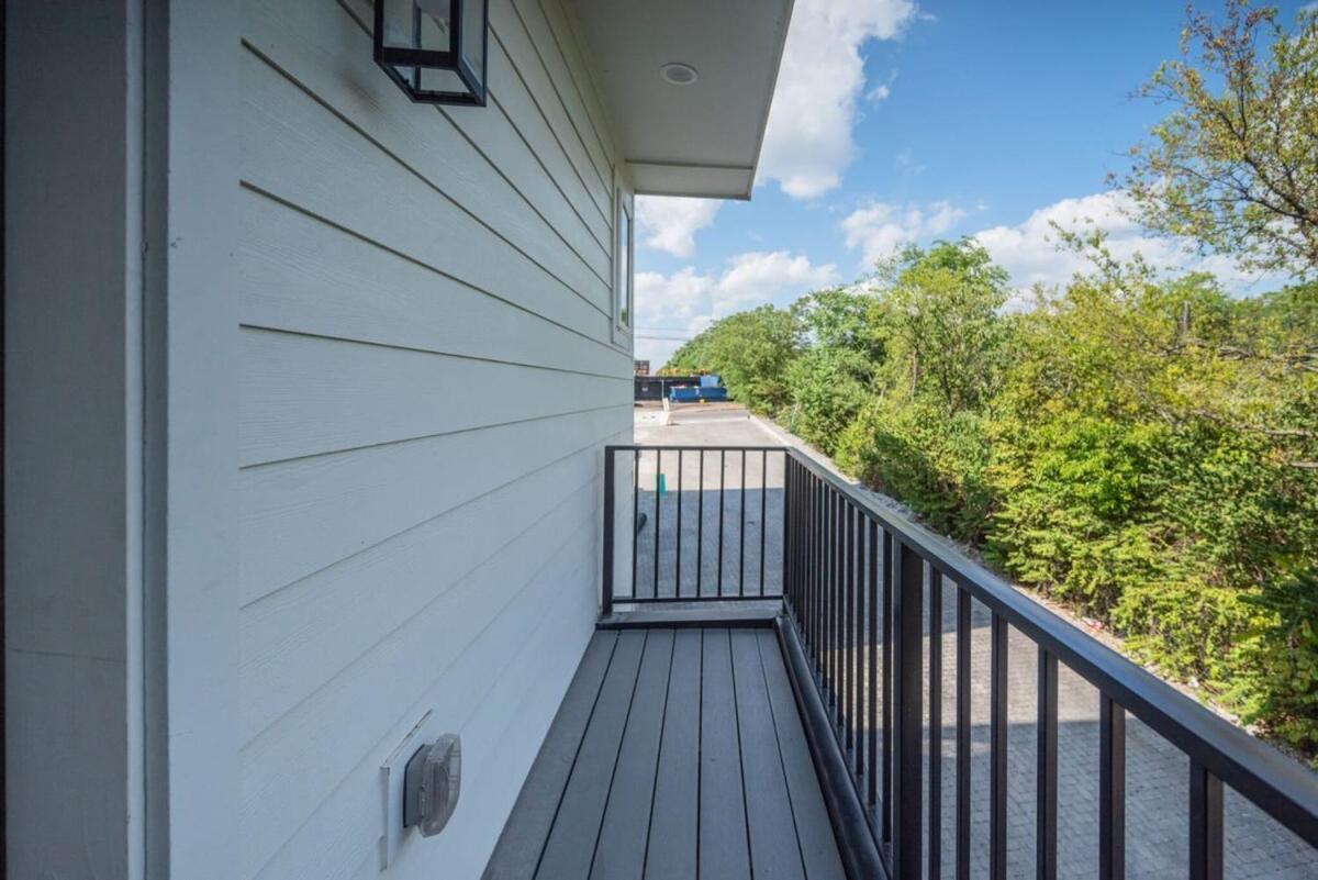 10 Percent Off Elevator Rooftop With Hot Tub & Views Nashville