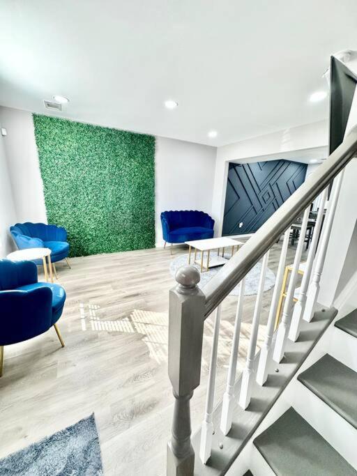 Hidden Gem 10 Min From Downtown *