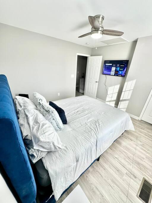 Hidden Gem 10 Min From Downtown