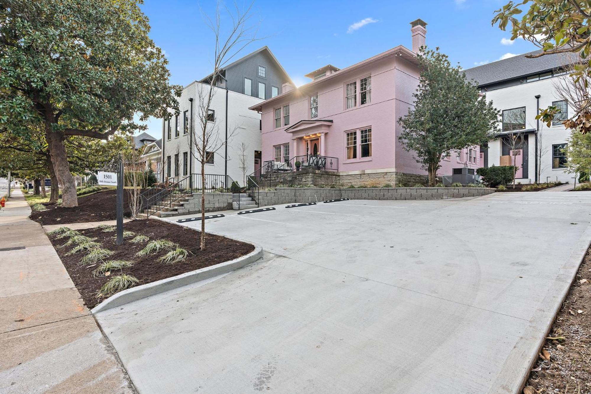 Music Row Townhome Holiday home *