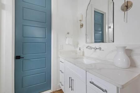 The Jolene Rooftop With Firepit Close To 12 South * Nashville