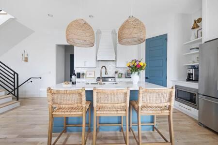 The Jolene Rooftop With Firepit Close To 12 South