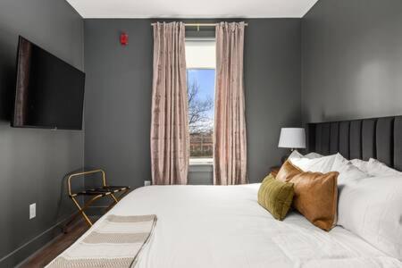 The Sobro - 6 Beds & 6 Blocks To Broadway Nashville