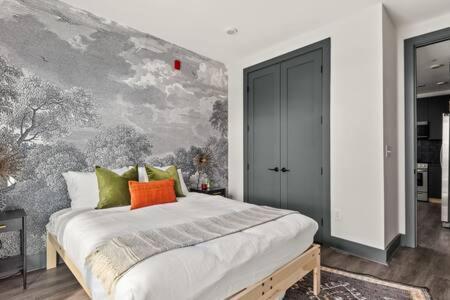 The Sobro - 6 Beds & 6 Blocks To Broadway *