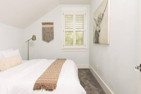 Hotel The Lillian House - Steps To Five Points 4*