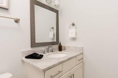 The Lillian House - Steps To Five Points 4* Nashville