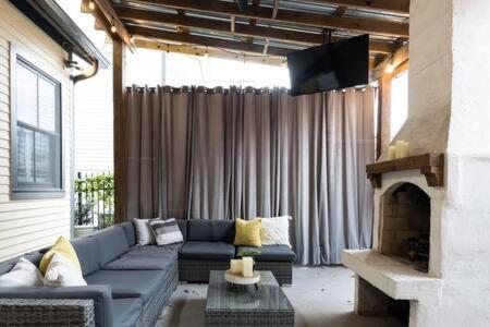 Hotel The Lillian House - Steps To Five Points Nashville