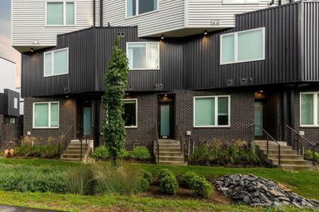 The Willow - Huge Rooftop W Views Of Downtown Holiday home Nashville