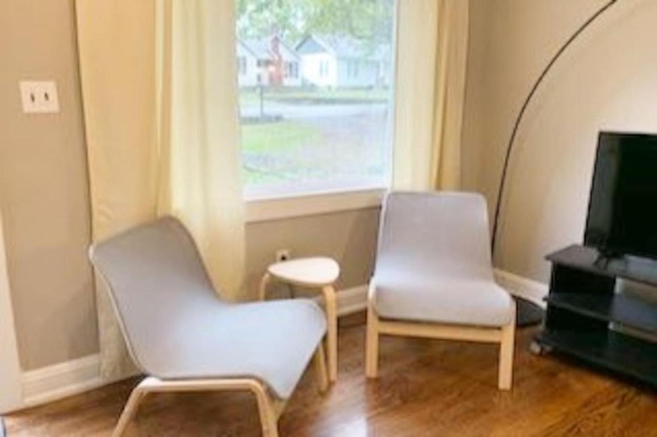 Hangout House Play, Work, And Visit Nashville