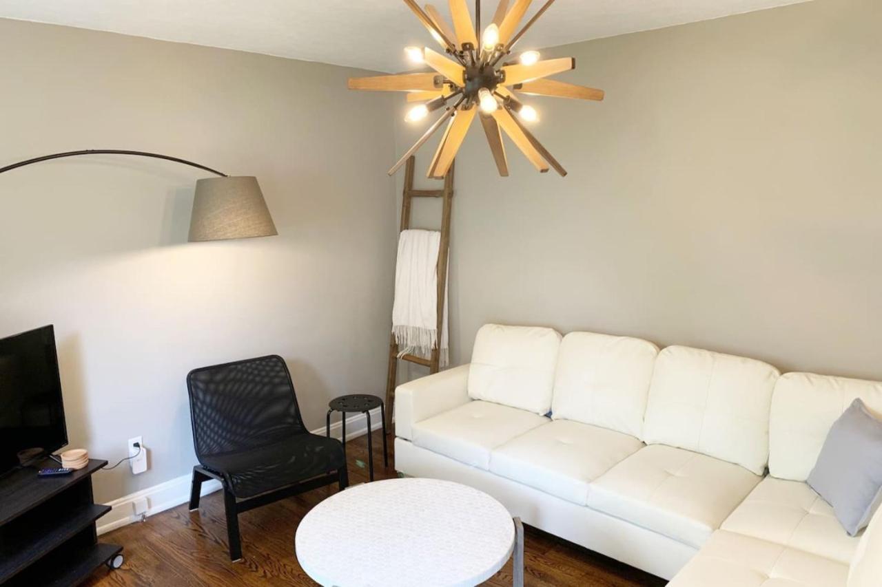 Hangout House Play, Work, And Visit * Nashville