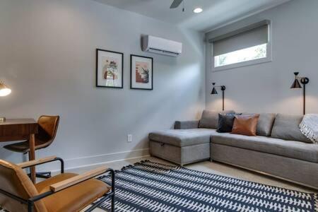 Holiday home East Nash Homey Retreat For 32 Guests! Nashville